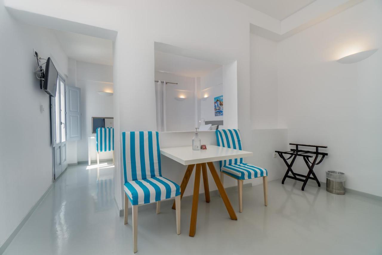 Hotel Central Fira Suites 3*