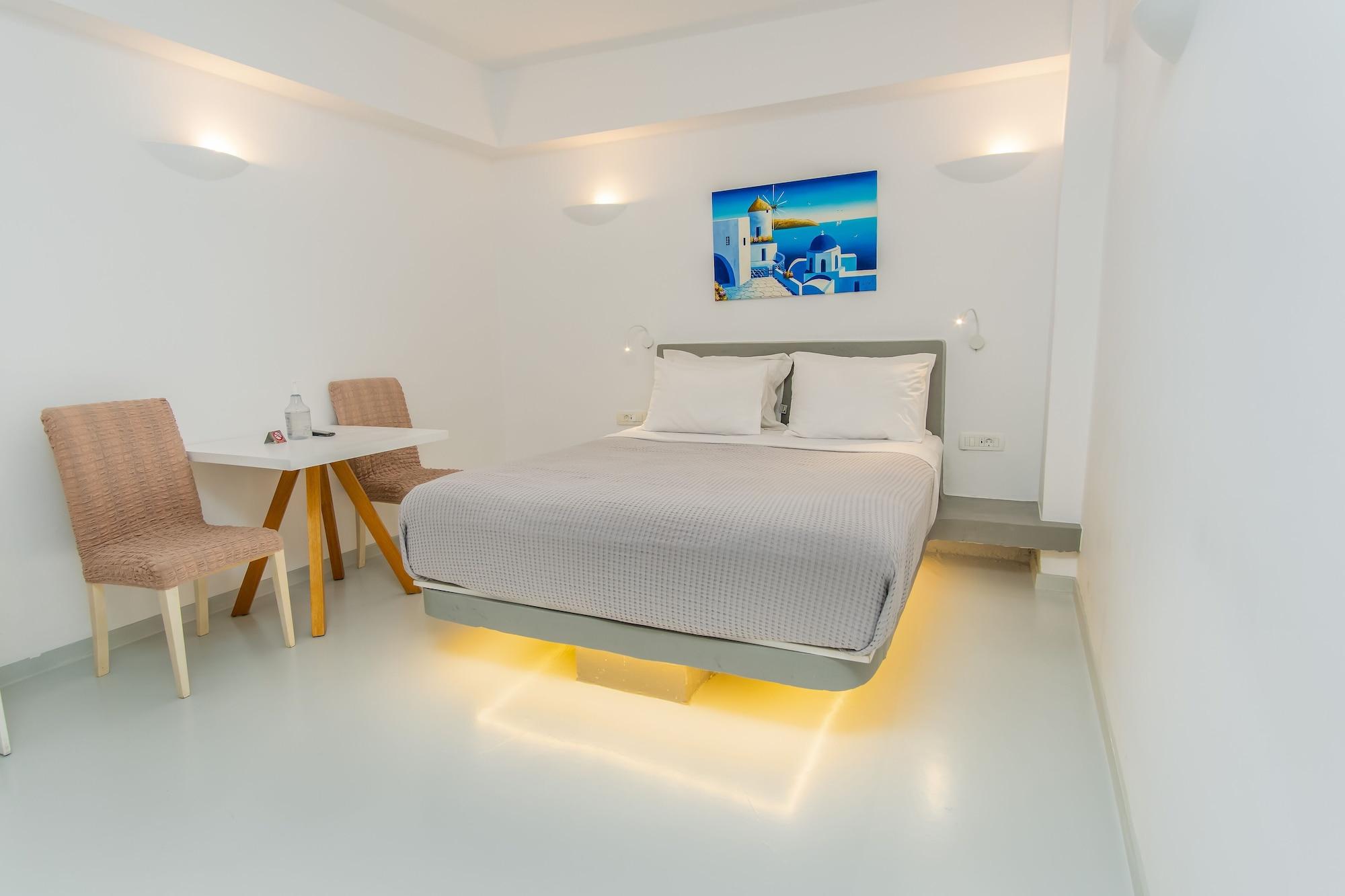 Hotel Central Fira Suites 3*